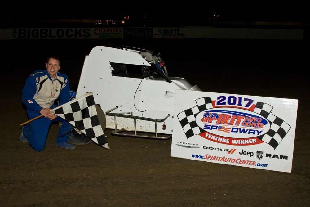 MATT SMITH IS FIRST TO REPEAT IN SPIRIT AUTO CENTER SPEEDWAY ACTION